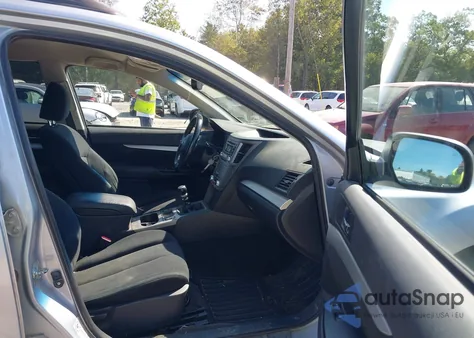 2013 Subaru Outback 2.5I Premium из США, поврежденный, VIN 4S4BRCCC2D1280795